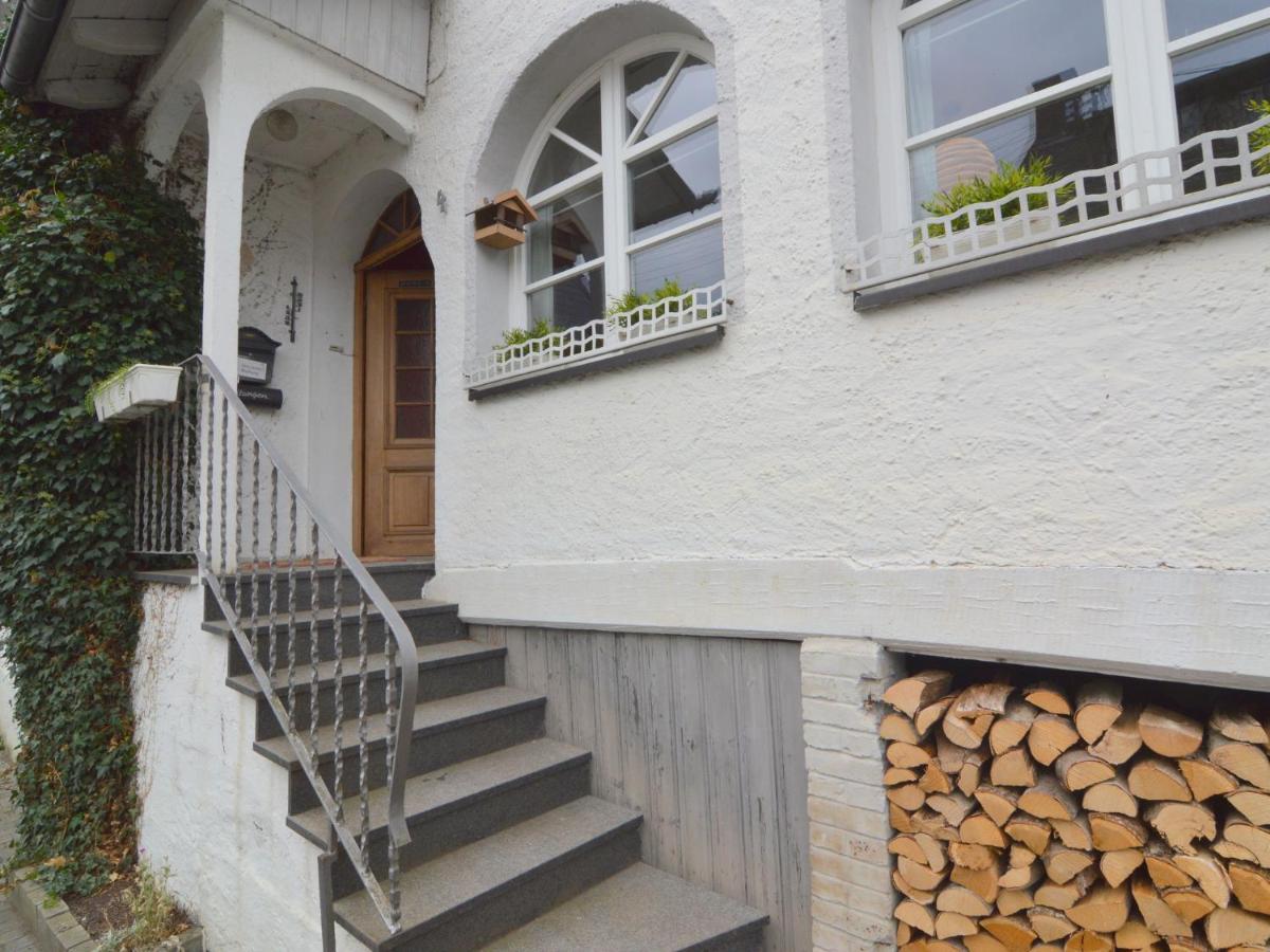 Very Comfortable House With Bathrooms And A Garden Mürlenbach Pokoj fotografie