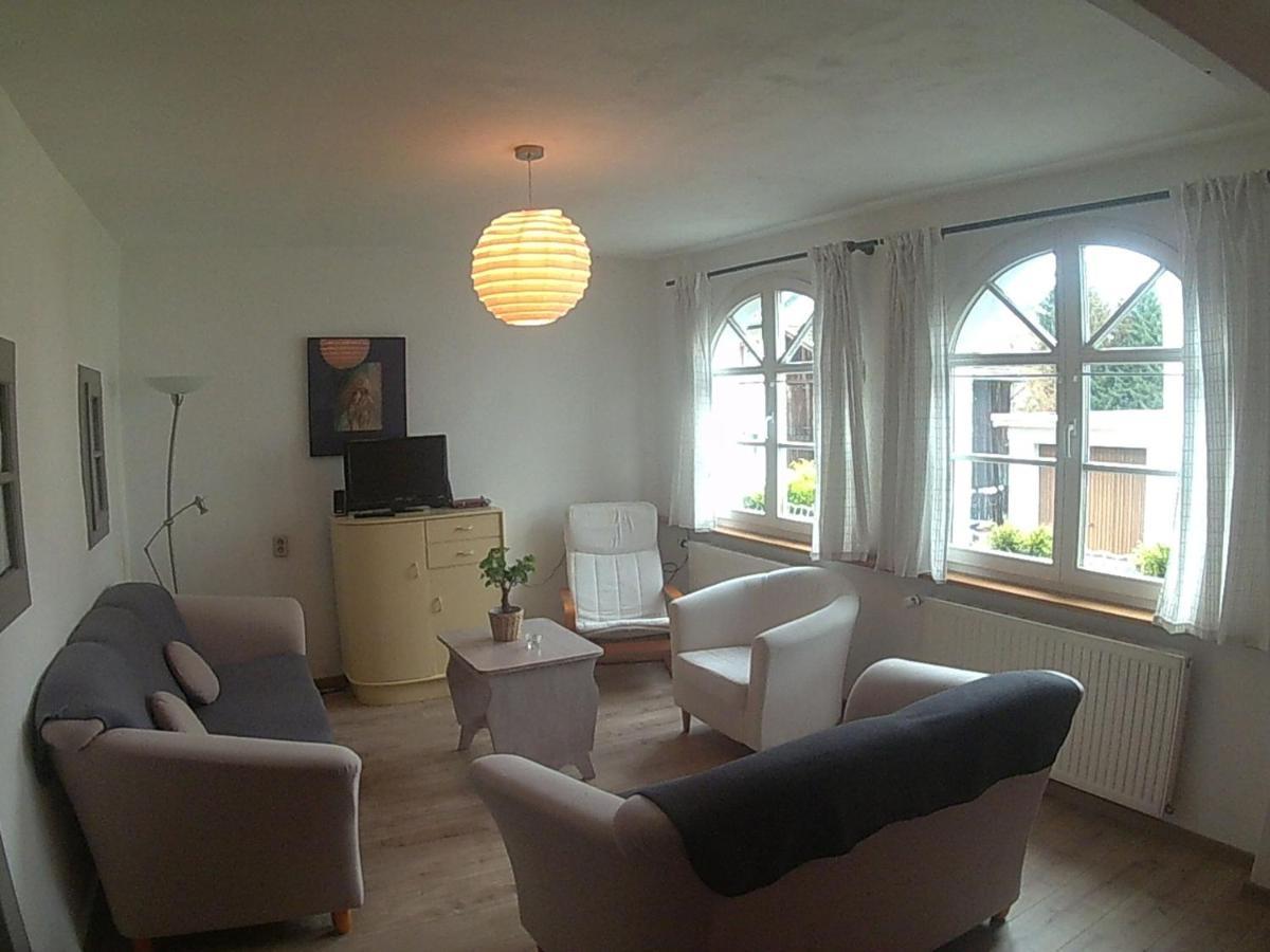 Very Comfortable House With Bathrooms And A Garden Mürlenbach Exteriér fotografie