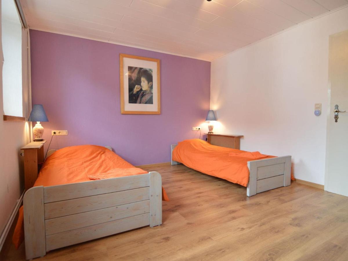 Very Comfortable House With Bathrooms And A Garden Mürlenbach Exteriér fotografie