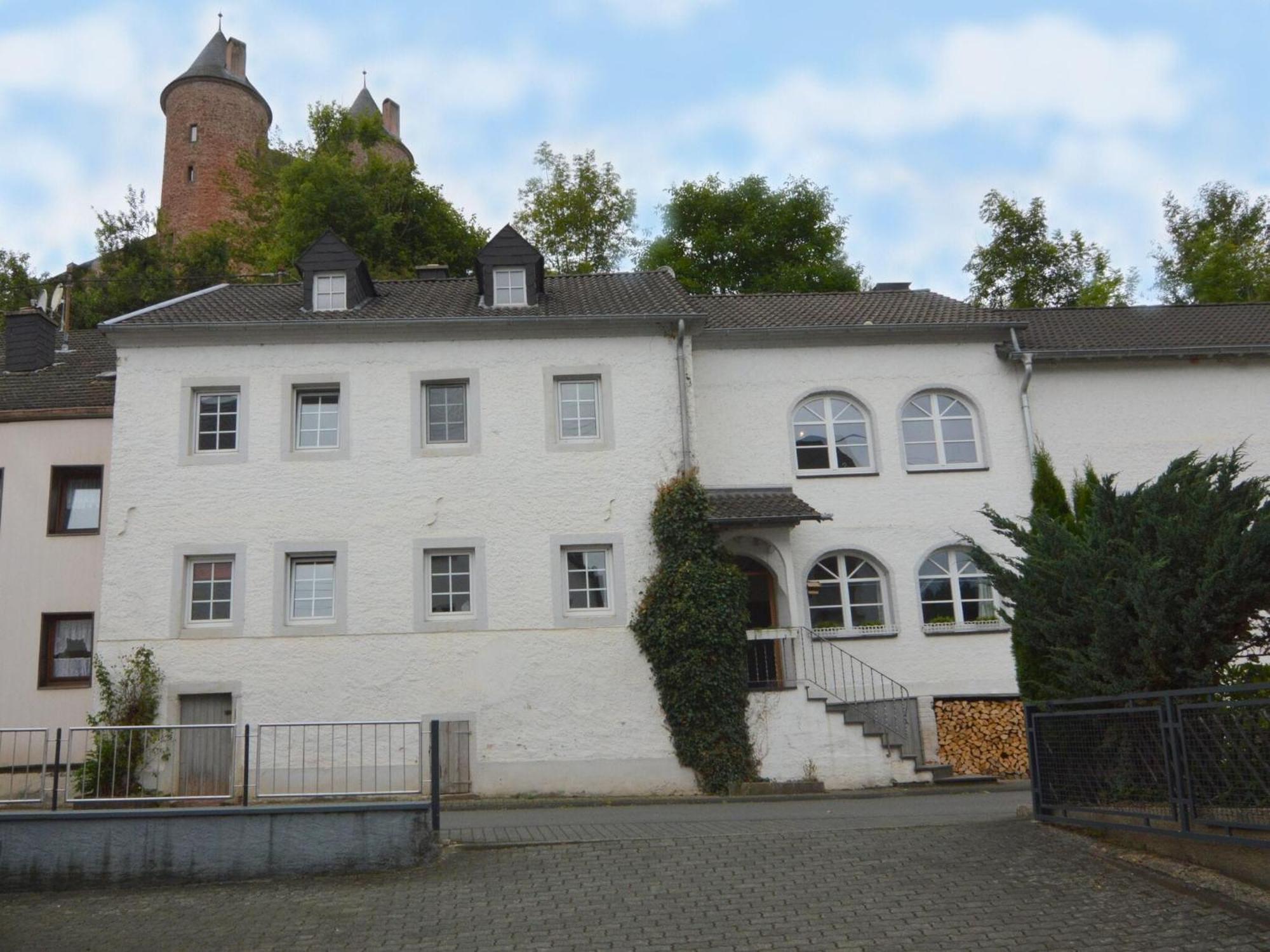 Very Comfortable House With Bathrooms And A Garden Mürlenbach Exteriér fotografie